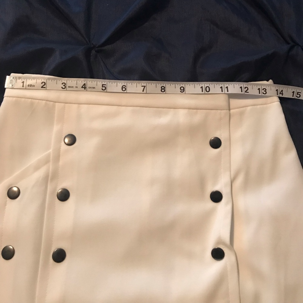 Venus Skirt - Picture 4 of 8